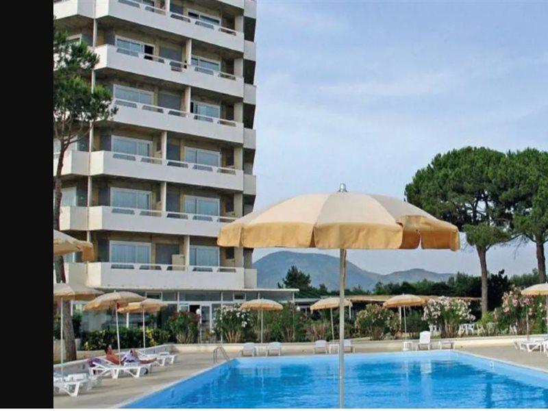 Hotel Torre Del Sole Terracina Esterno foto