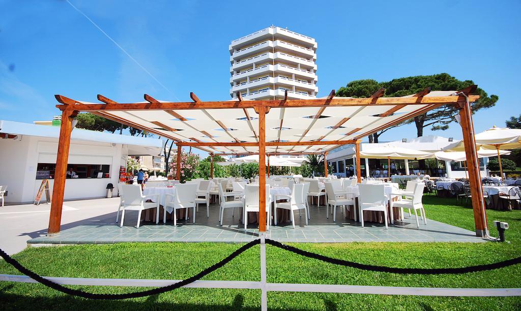 HOTEL TORRE DEL SOLE $90 ($̶1̶0̶0̶) - Prices & Reviews - Terracina, Italy